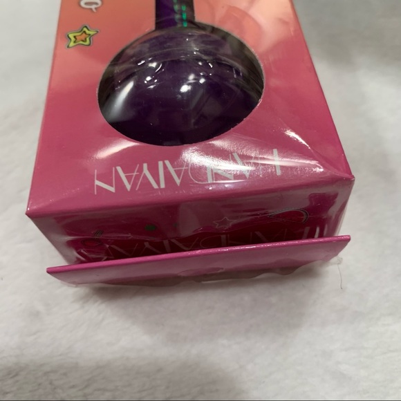 Purple 2 in 1 Lollipop Lip Balm and Lip Gloss Oil Temperature Color Changing NIB - Picture 5 of 11